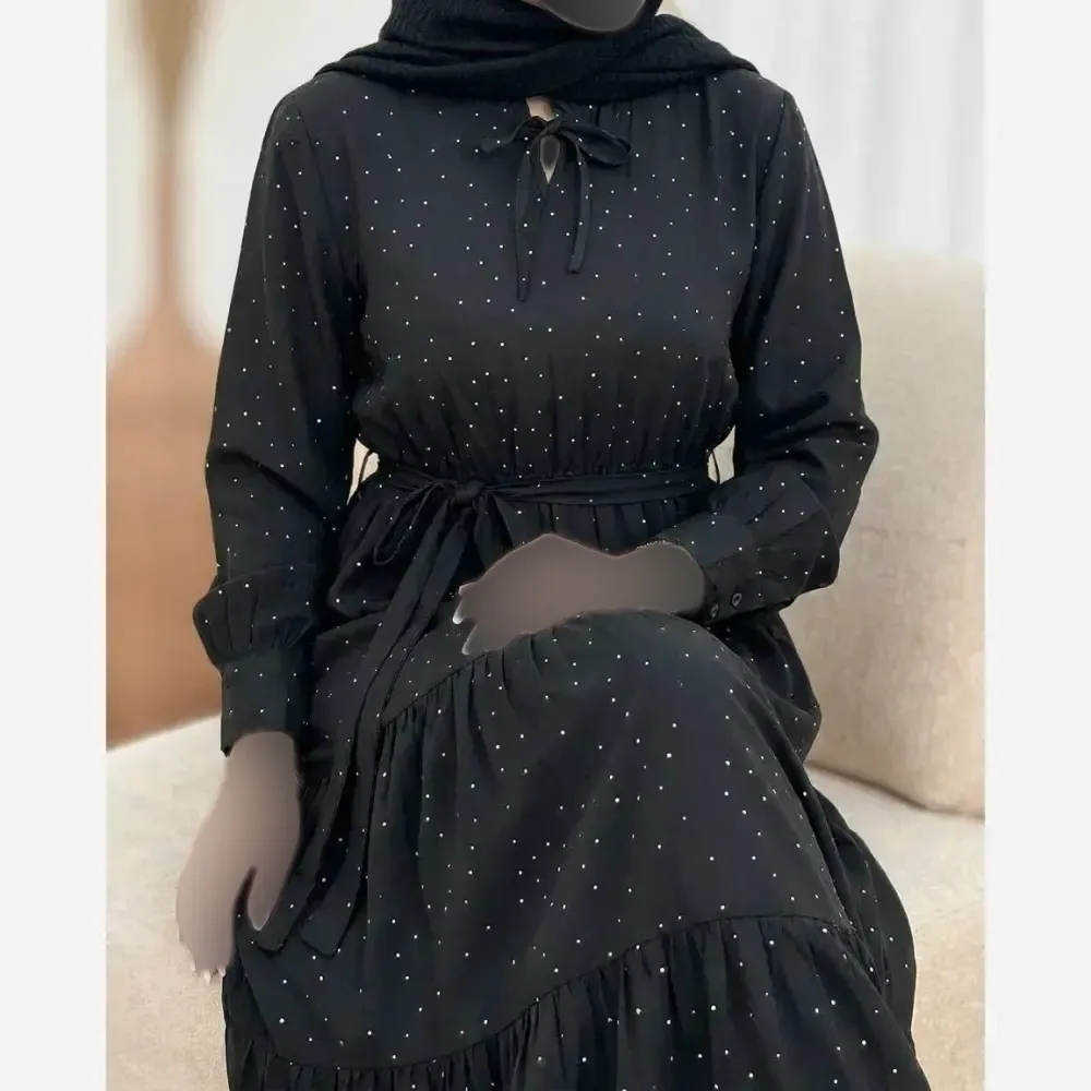 پیراهن زنانه مجلسی مشکی جنس بوگاتی فری سایز 38 تا 46 مزونی