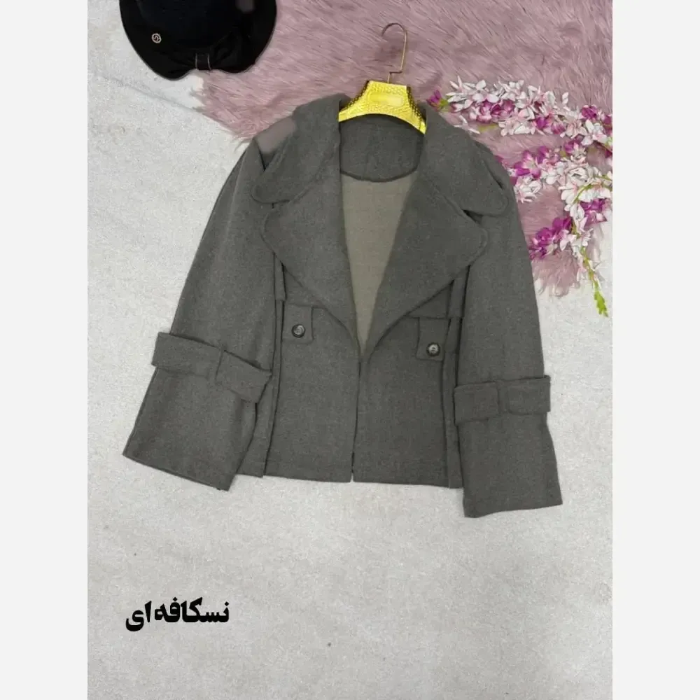 پالتو فوتر ثمین گرم بالا فری سایز 38 تا 48 رنگبندی مشکی شکلاتی طوسی سورمه ای نسکافه ای