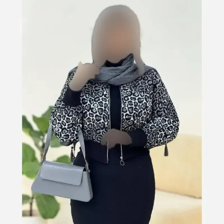 بامبر پلنگی پاییزه جنس تافته سایز فری 38 تا 46 رنگ شکلاتی و طوسی